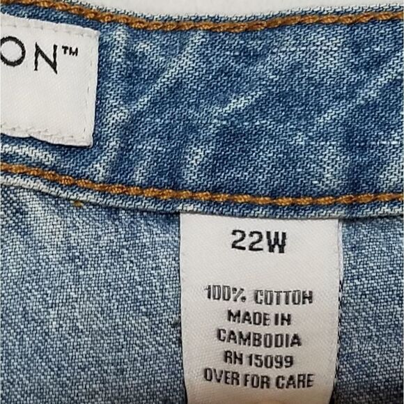 VINTAGE Covington Light Wash Midi Denim Skirt 22 - Picture 8 of 8